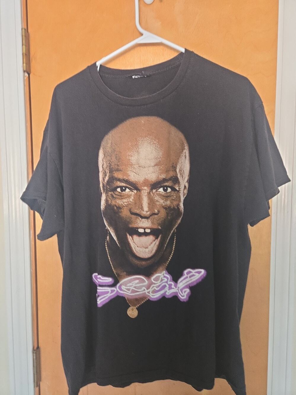 Vintage Seal Music Artist "A LITTLE CRAZY" Shirt Size Large